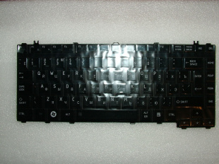 Клавиатуры toshiba satellite a200, a205, a210, a215, a300, a305, m200, m205 (черная глянцевая)  для ноутбков.
